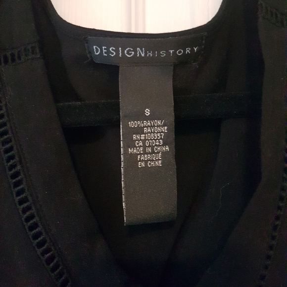 Black cold shoulder top - Picture 3 of 10